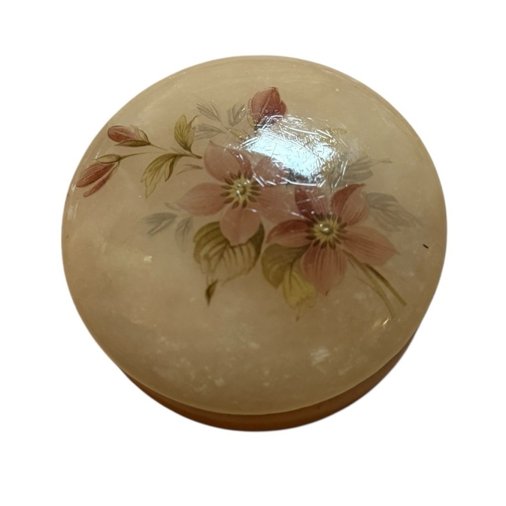 Vintage Quartz alabaster Jewelry Holder